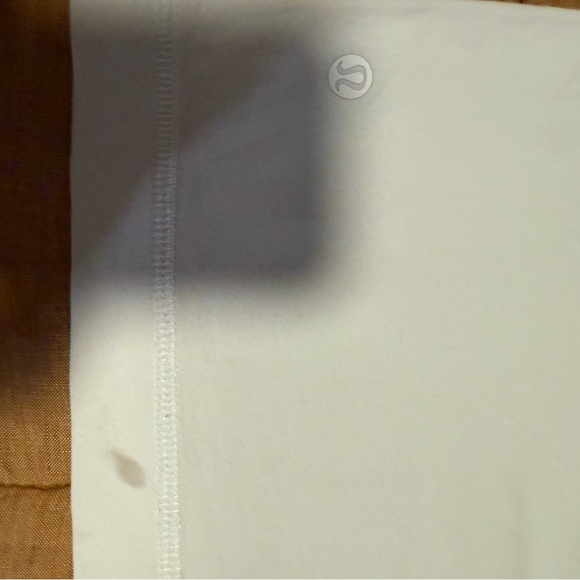 2x Lulu Lemon Men's T Shirts - Picture 8 of 9